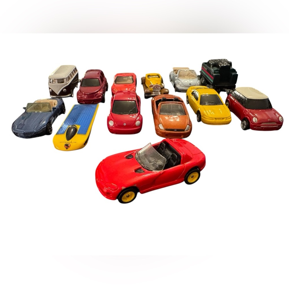 Assorted Die-Cast Toy Car Set- 13 vehicles